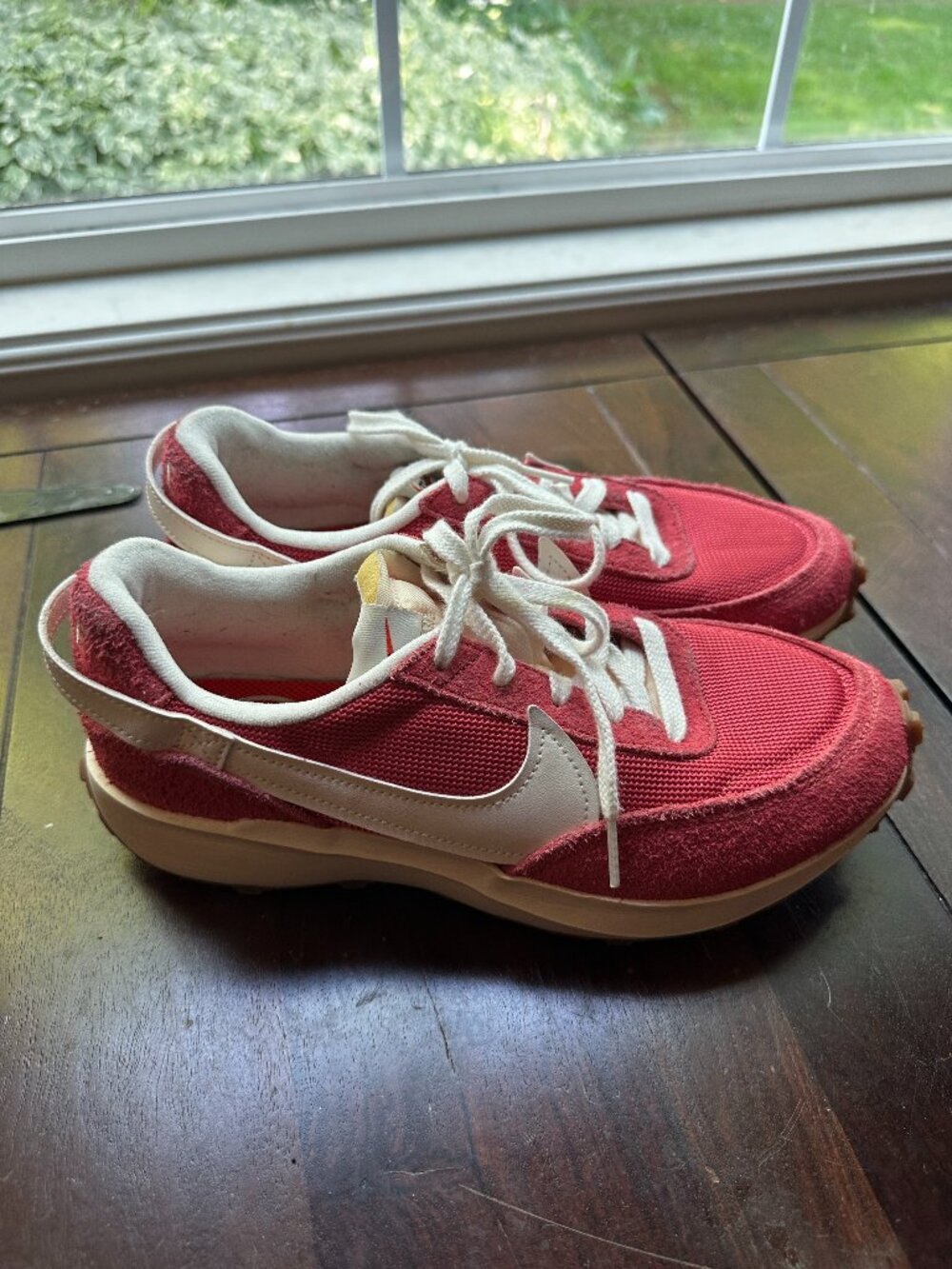 Nike Daybreak Sneaker — Women's 8.5 | Pink/Coral | NSW | Worn Twice